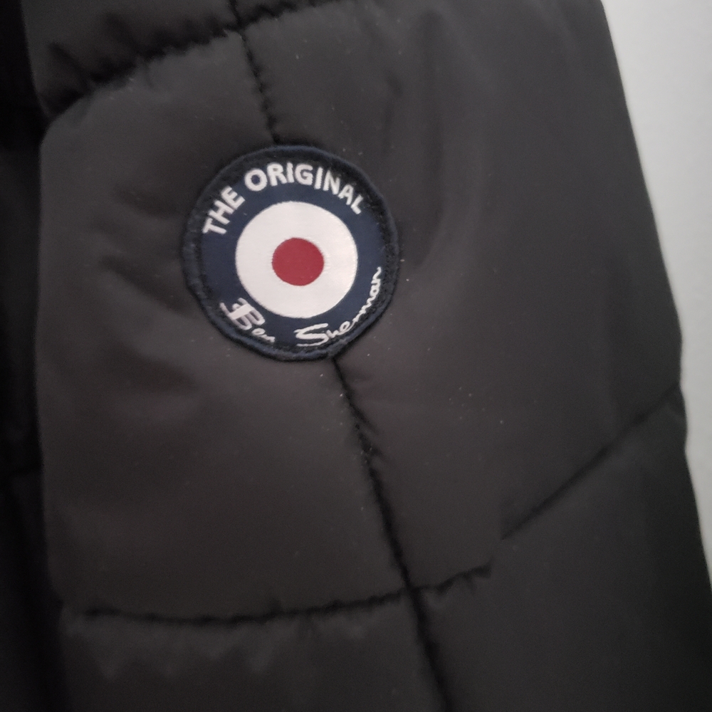 (EUC) Ben Sherman Black Puffer Quilted Jacket with Hood (Boys XL or Men's Small) - Picture 14 of 14